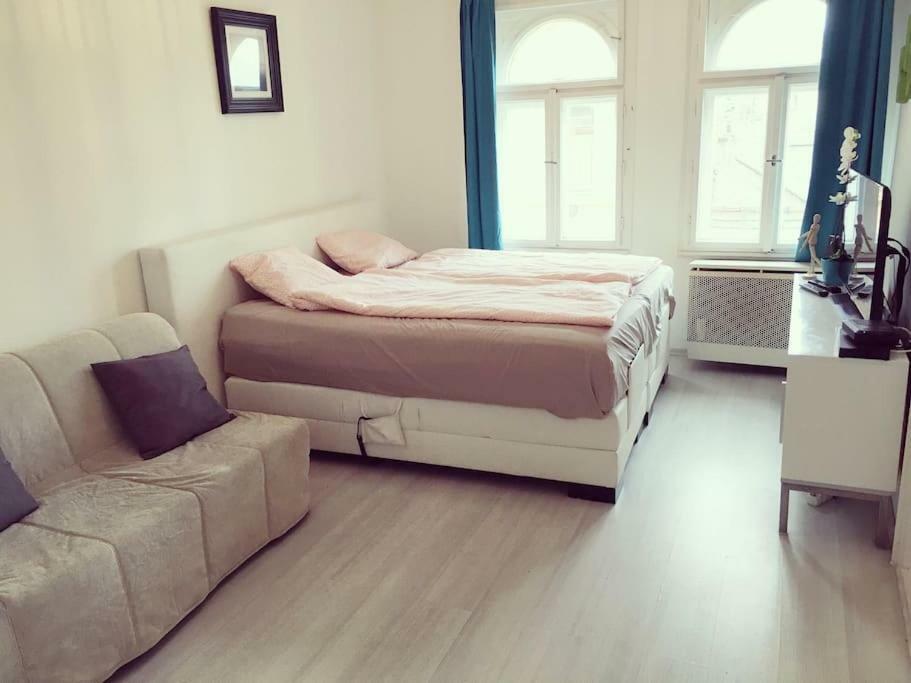 Queen Bed Central บูดาเปสต์ ภายนอก รูปภาพ